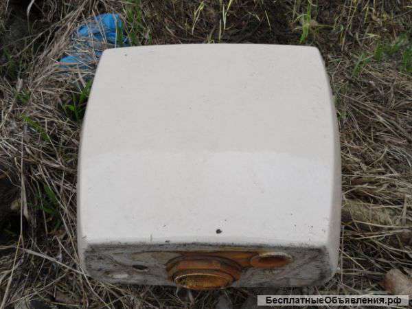 Компакт-бачек