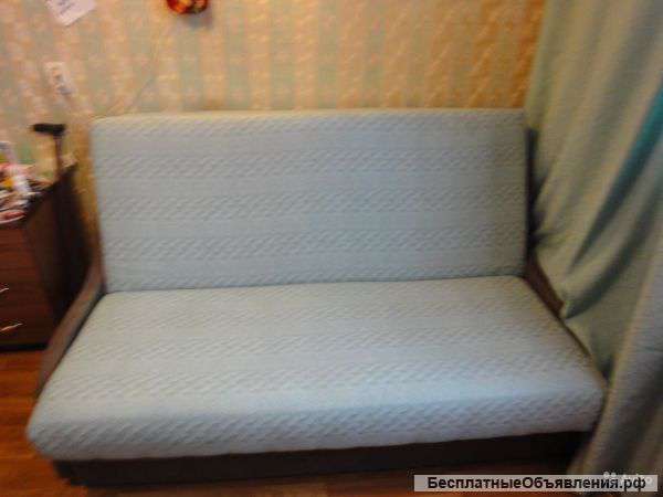 Диван на пружинном блоке