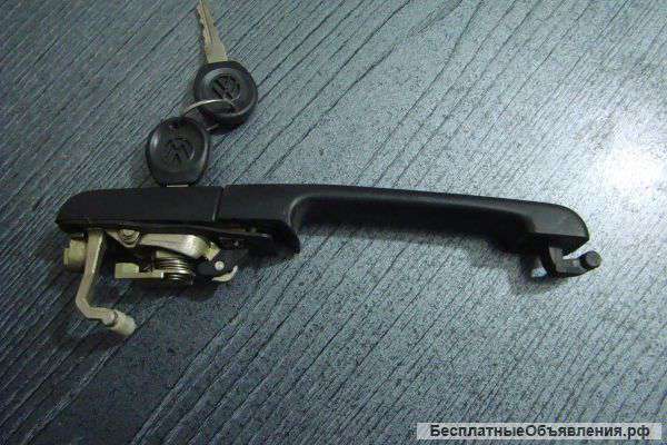 VW Passat B-3. Ручка дверная
