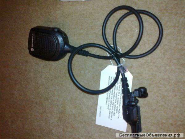 Новые гарнитуры Motorola RMN5072B