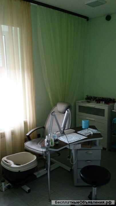 Мастер ногтевого сервиса