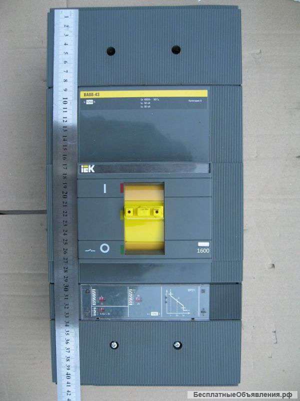Автоматичечкий выключатель IEK ва 88-43 1600 А