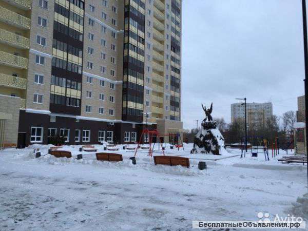 Квартиру 42 м.кв. в элитном доме без отделки