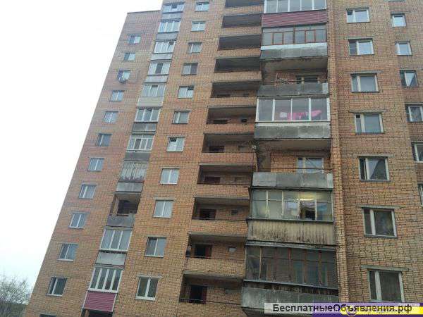 3 комн.квартиру г.Серпухов, Московское шоссе, д.38