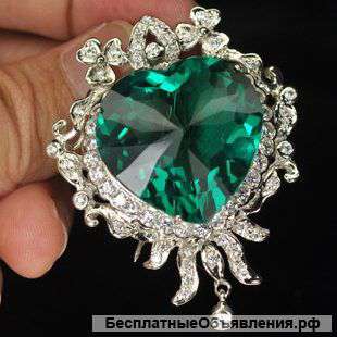 Брошь, кварц цвета турмалин, белый сапфир