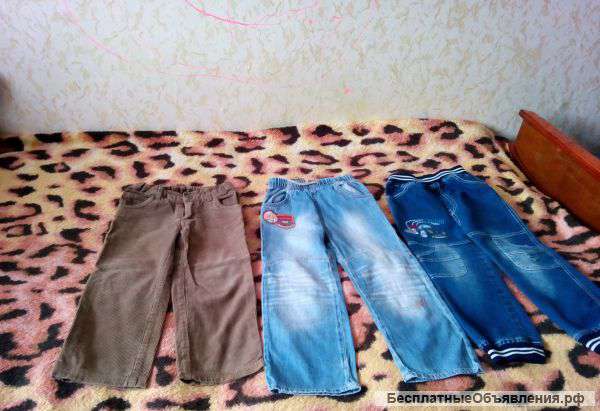 Пакет джинсы,шорты и футболки,рубашки для мальчика. 110-116см