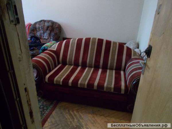 Диван.телевизор грюндиг90см.диагональ