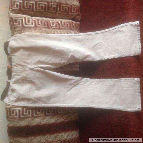 Новые джинсы