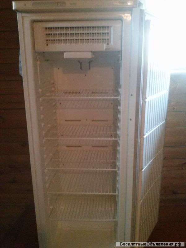 Морозильная камера (холодильник)