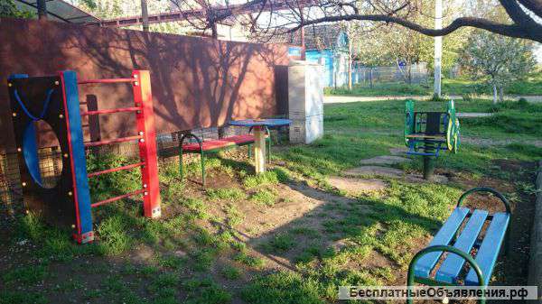 Детская уличная мебель