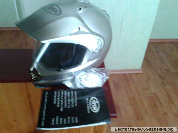 Универсальный шлем Arai Tour ECE22-05