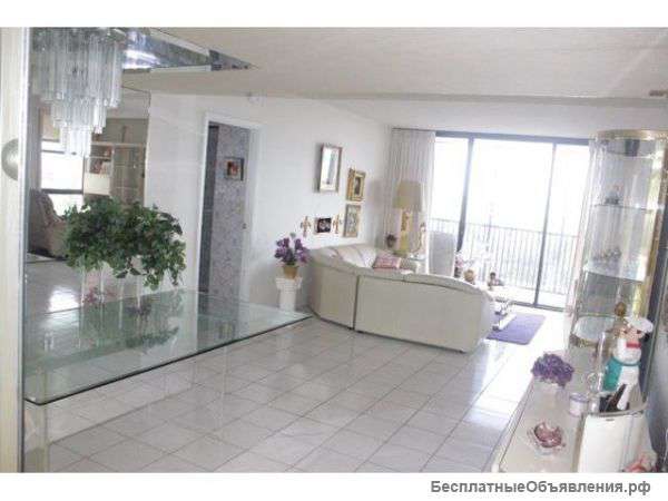 Квартира в Авентуре в ЖК Coronado Condo Towers