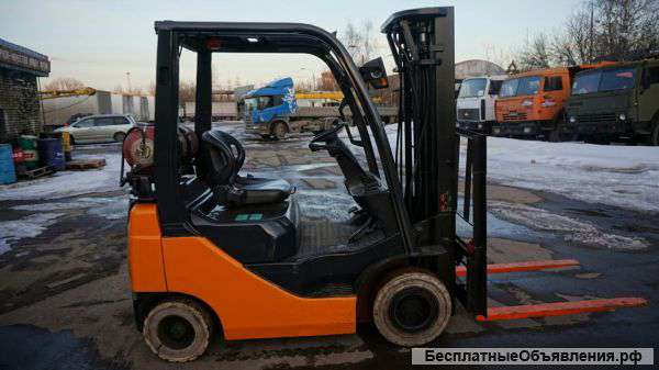 Автопогрузчик бензин Toyota 8FG15