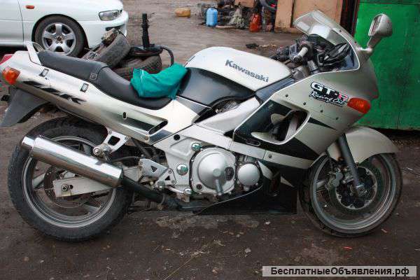 Kawasaki ZZR 400