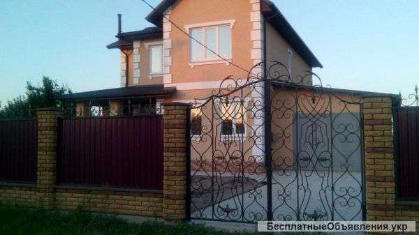 Новый дом 2016 года постройки, 15 соток