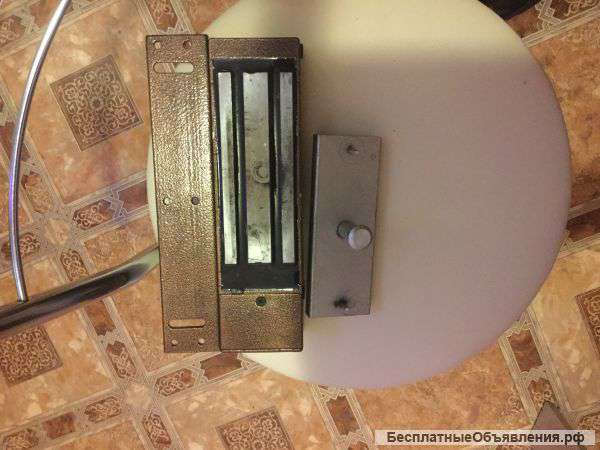 Электромагнитный замок