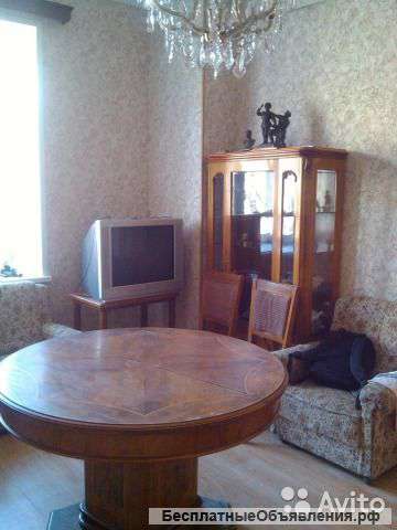 2-к квартира, 65 м², 4/10 эт