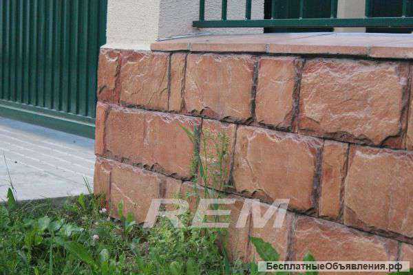 Облицовка камнем цоколя, фасада, заборов