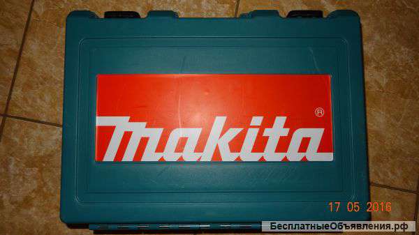 Перфоратор Makita HR2020
