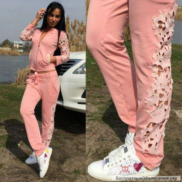 Спортивный костюм