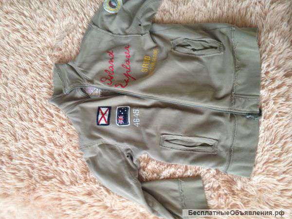 Трикотажную кофту