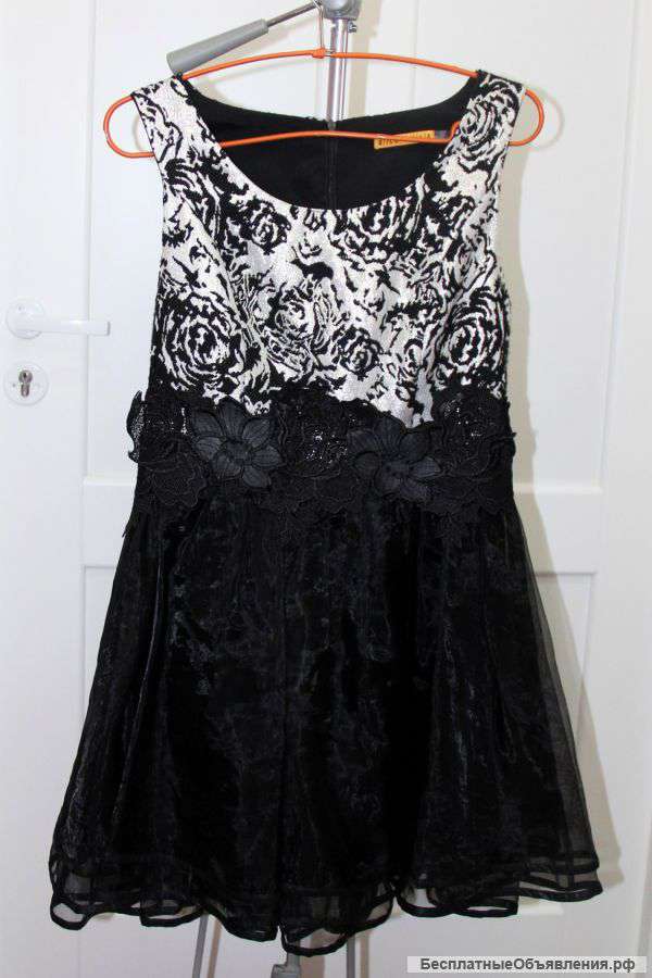 Короткое вечернее платье
