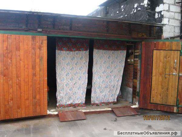 Гараж