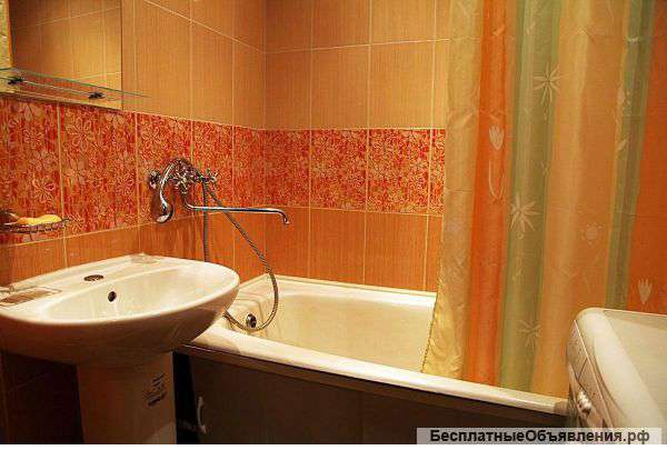 Сдаю на часы и сутки 1-комнатную квартиру на просп. Ленина, 17