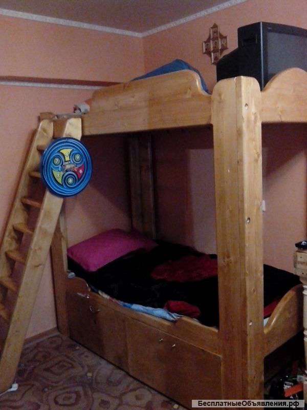 Кровать детскую двухярусную