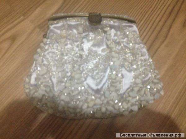 Клатч инкрустированный натуральными камнями