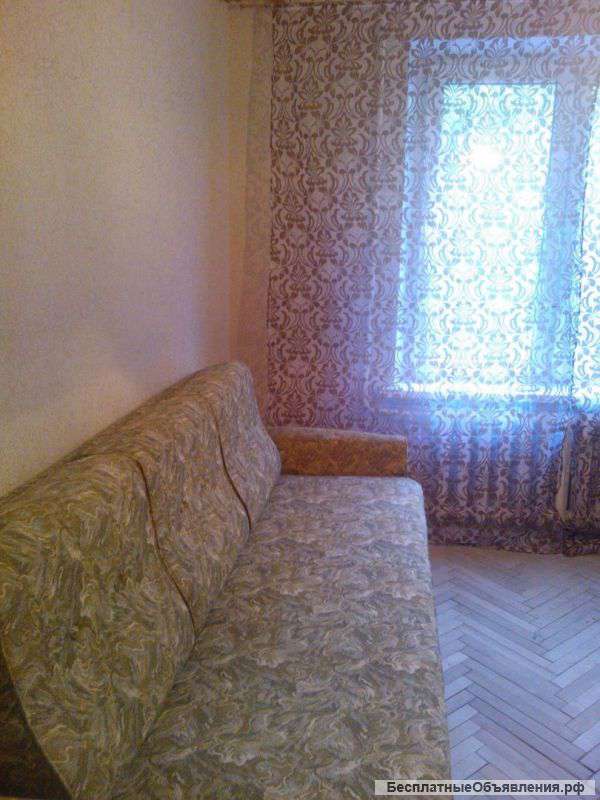 Сдам 1 к.кв. в 4 микрорайоне