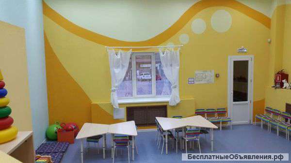 Помощник воспитателя в частный детский сад