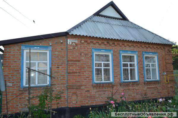 Кирпичный дом в станице Полтавской