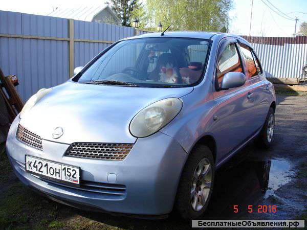 Nissan March 2002г