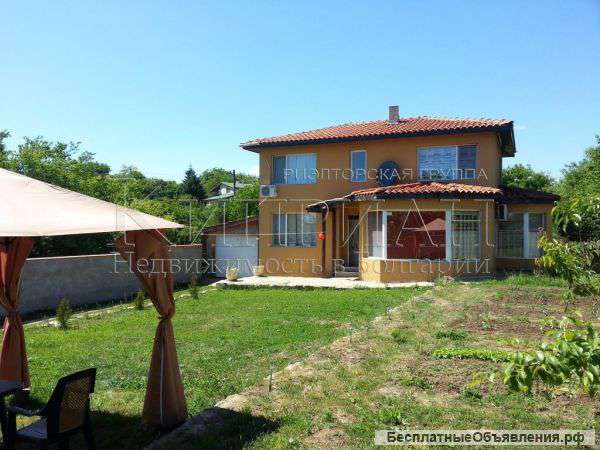 Двухэтажный дом в 20 км от Варны