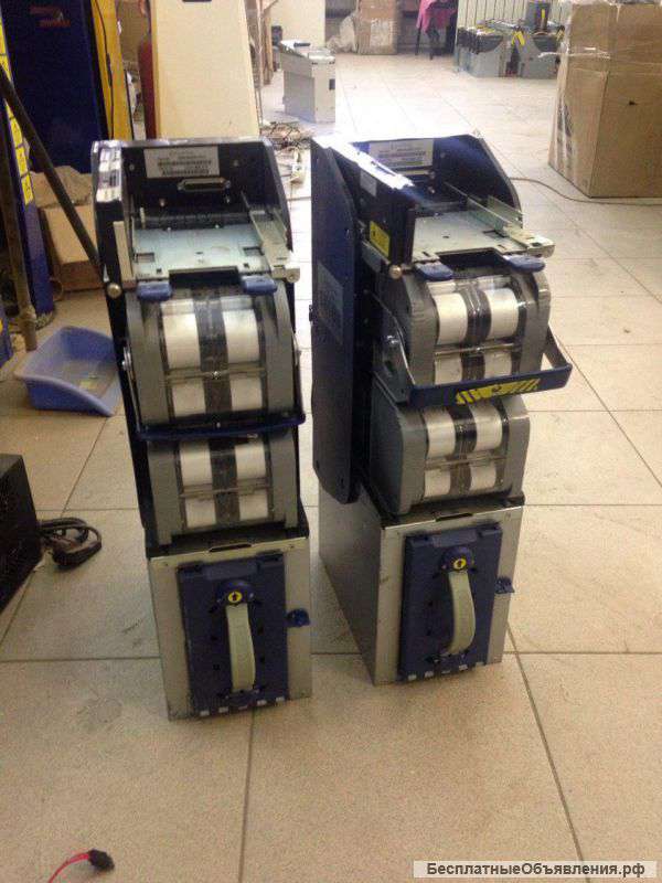 Купюроприемник Bill to Bill б/у ser.300