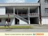 В 100 метрах от пляжа, в семйной гостинице сезонно сдаются комнаты