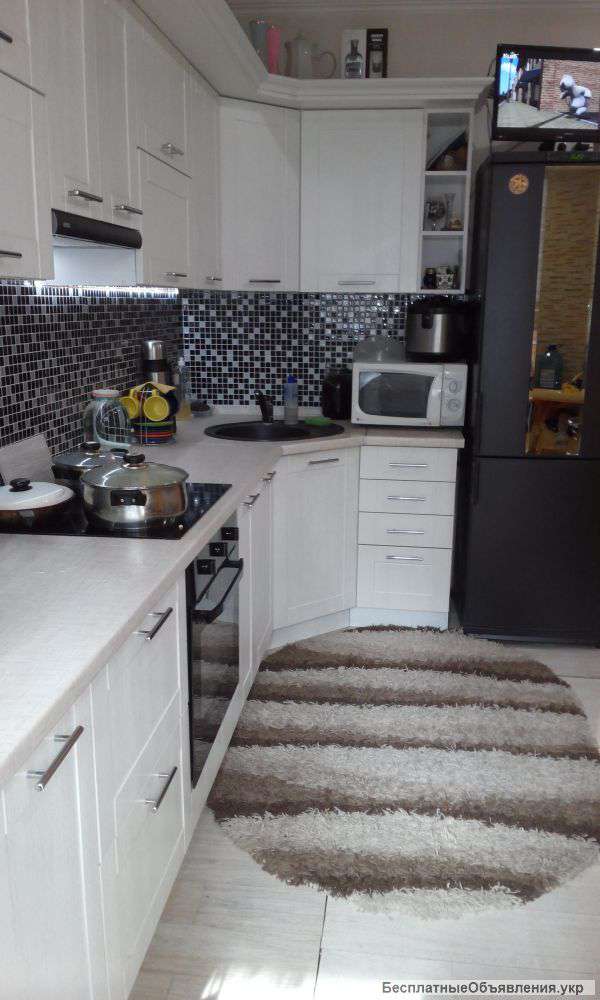 2-х комнатная квартира в центре Бучи