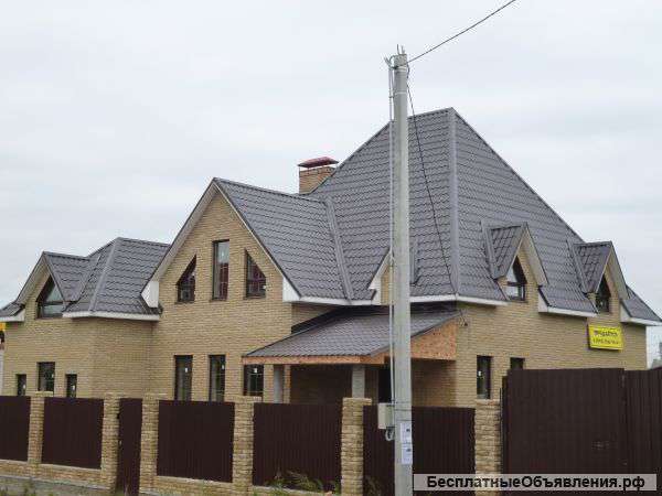 Два красивых коттеджа