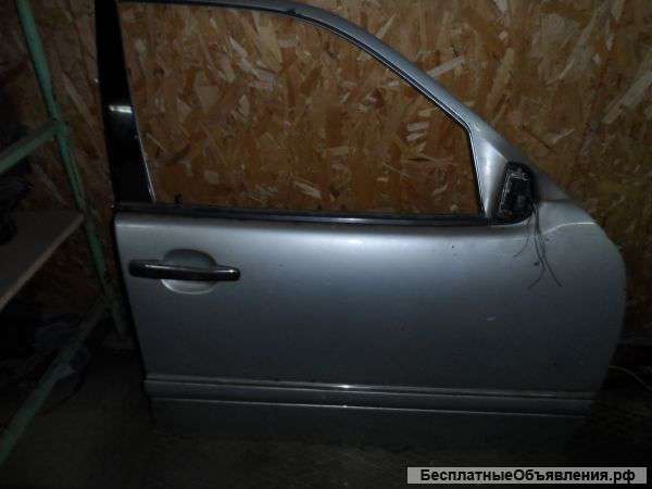 Авто разбор мерседес w210e320 AT 2000г