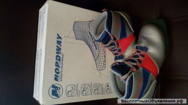 Ботинки для беговых лыж Nordway 35 р