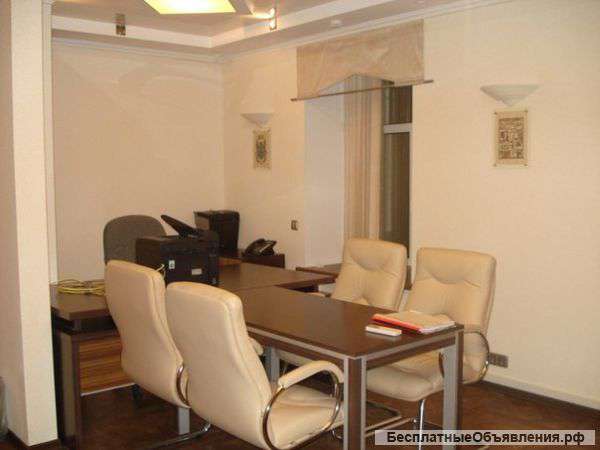 Сдам представительский офис 88 кв.м. в центре Спб