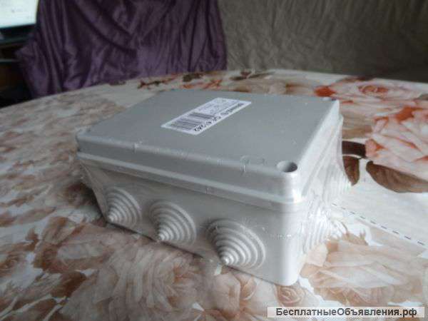 Коробка распределительная 150х110х70 10 выводов