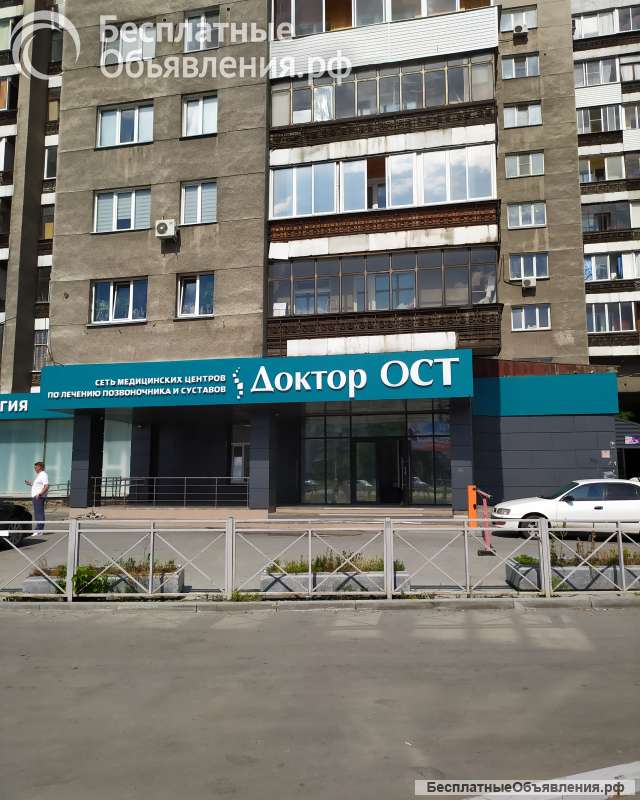 Сдаётся в центре комната в 2-комн. квартире.