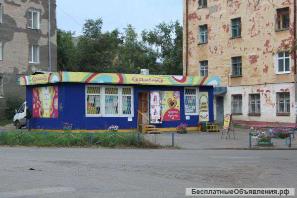 Работающий торговый павильон