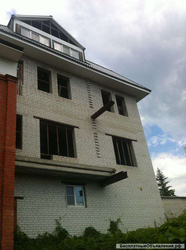 Здание в центре города под ижс, нежилое