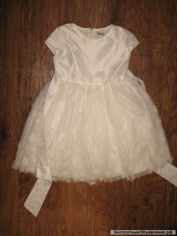 Платье для девочки р. 92-98 1-4года импорт бу