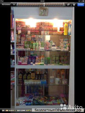 Стеклянные витрины с освещением