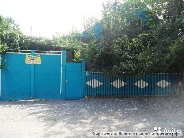 ДОМ немецкий кирпичный с.Люксембург (Кант) район скотского рынка