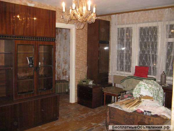 2-х комнатную квартиру , 1 м-он, 4 этаж